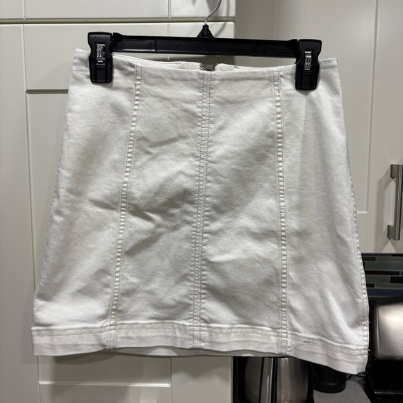 ✨3/$20 Free People Modern Femme mini skirt - Picture 2 of 5